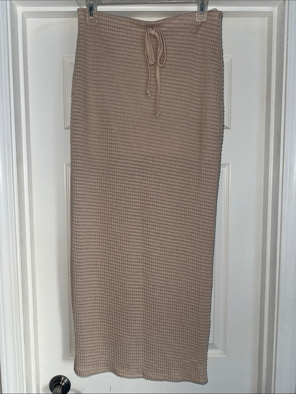 BlueBlush Taupe Knit Maxi Skirt with back slit, sz L